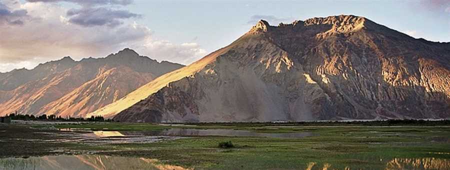 Manali to Ladakh to Kashmir- Crown Range Expedition